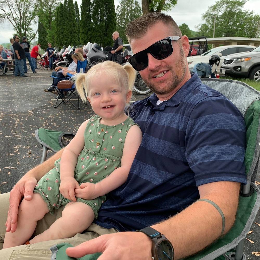 Meet your Posher, Travis